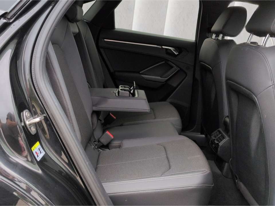 Car picture 9