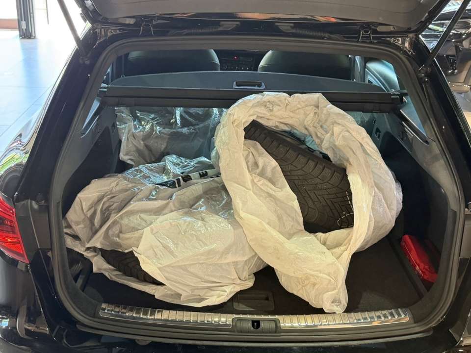 Car picture 5