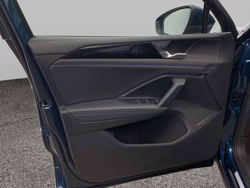 Car picture 10