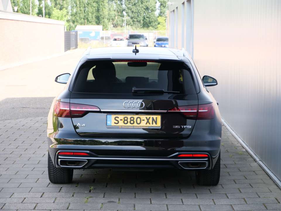 Car picture 11