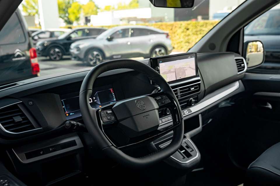 Car picture 8