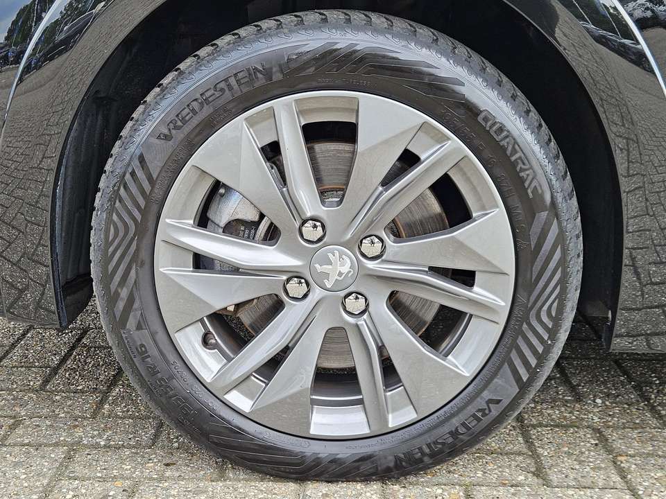 Car picture 9