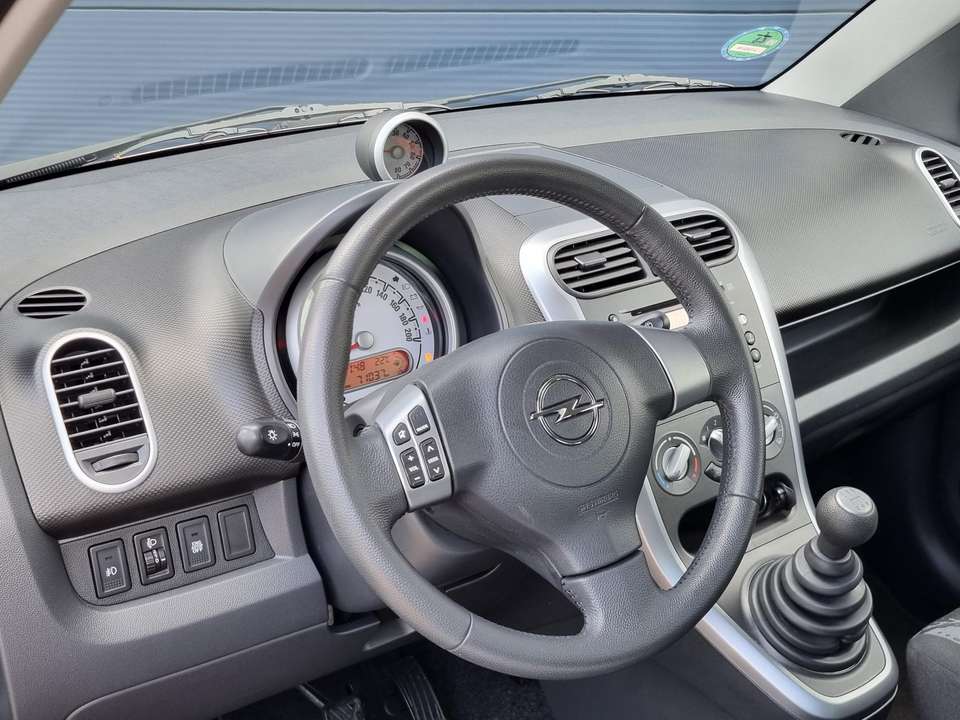 Opel Agila - Imagem 8