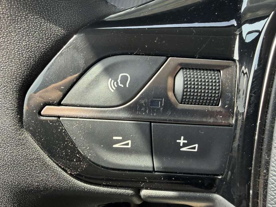 Peugeot 2008 - Imagem 11