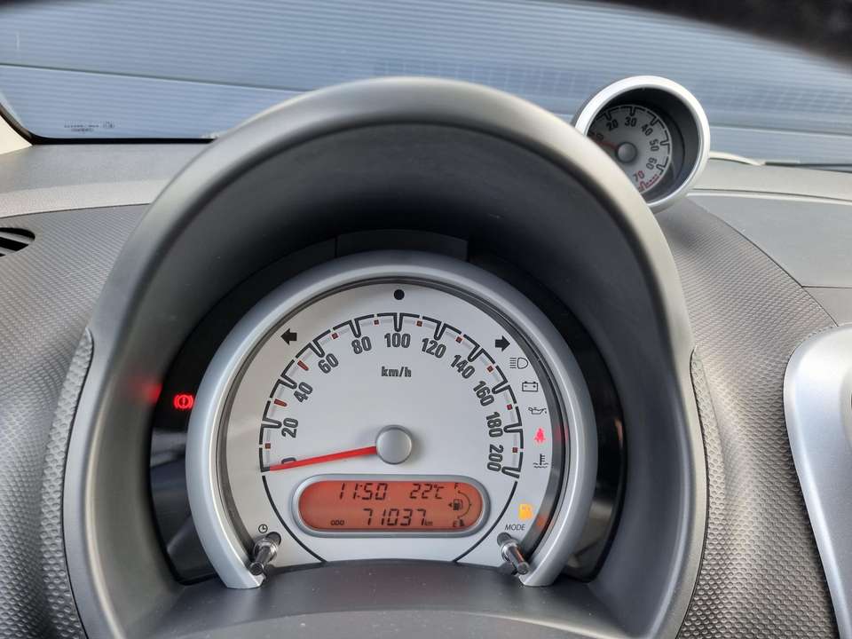 Opel Agila - Imagem 11