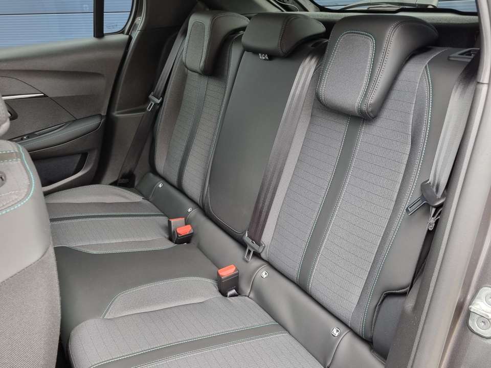 Car picture 11