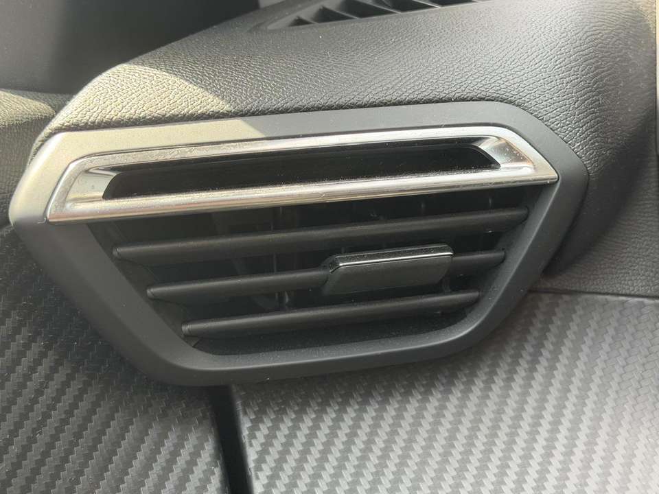Peugeot 2008 - Imagem 15