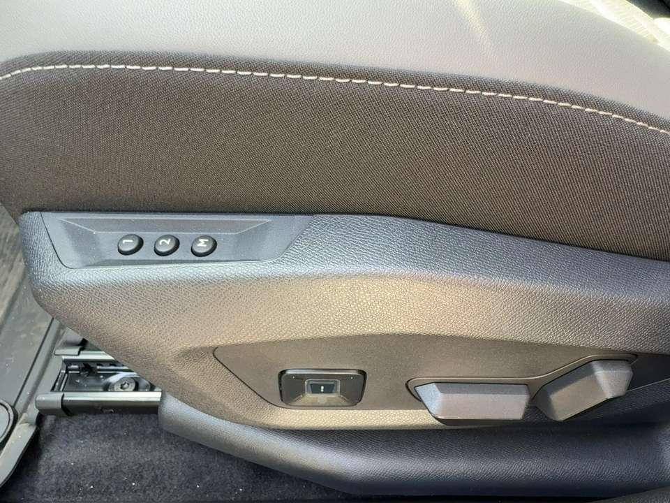 Car picture 14