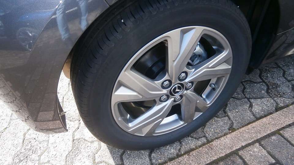 Mazda 2 - Imagem 9