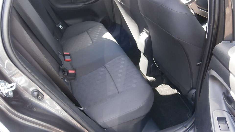 Mazda 2 - Imagem 12