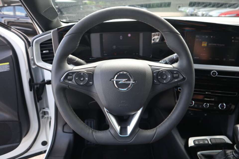 Car picture 11