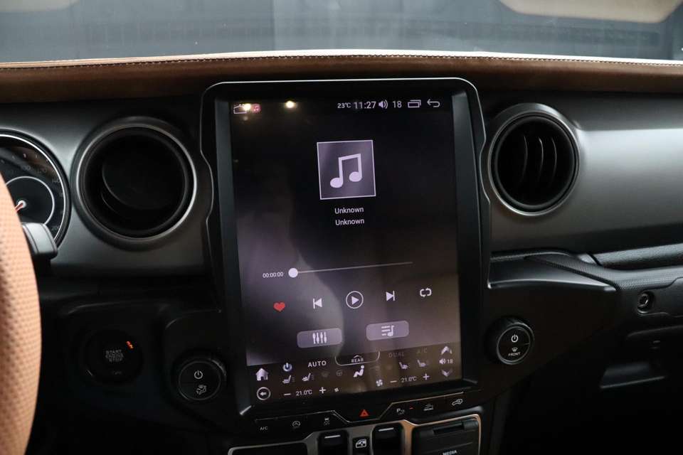 Car picture 9