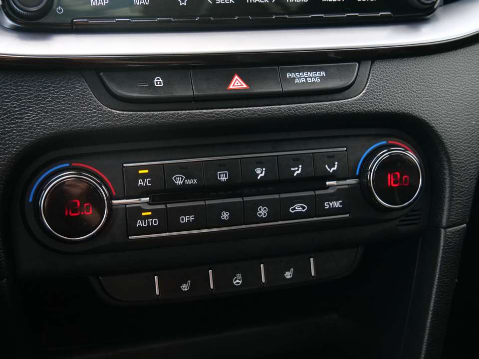 Car picture 18