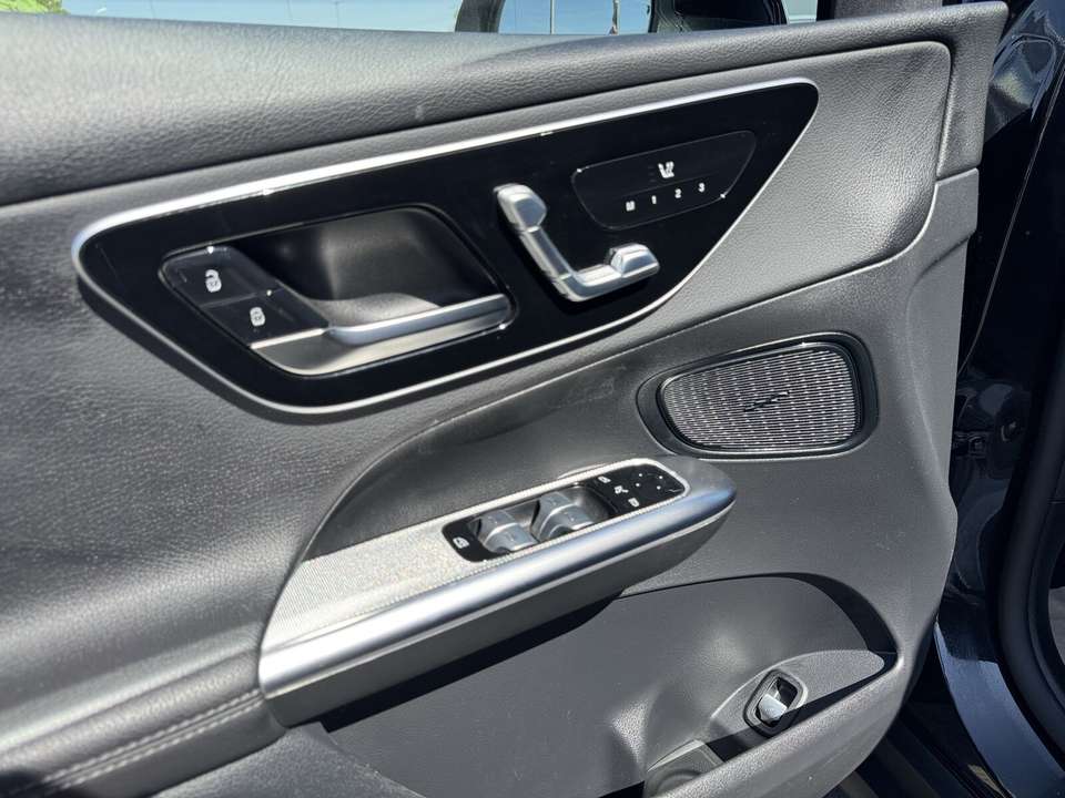 Car picture 9