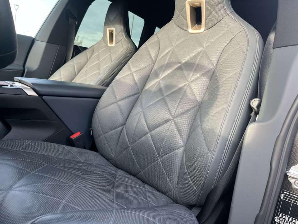 BMW iX - Imagem 12