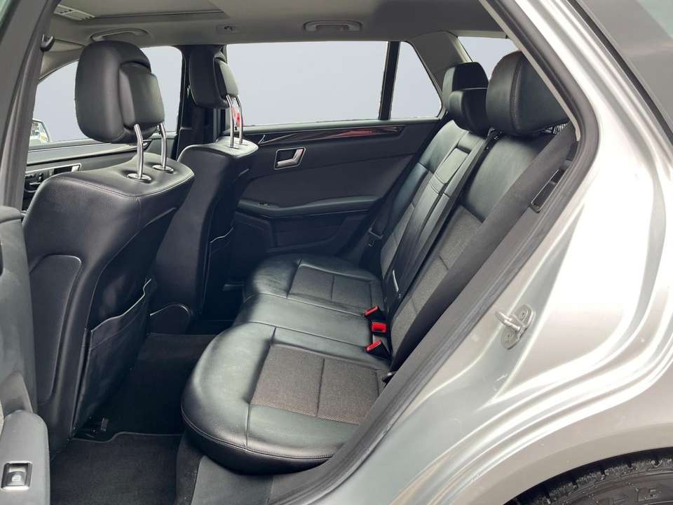 Mercedes-Benz E 350 - Imagem 10