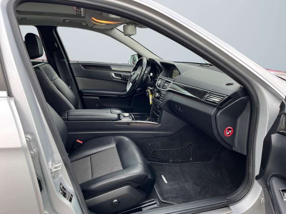Mercedes-Benz E 350 - Imagem 11