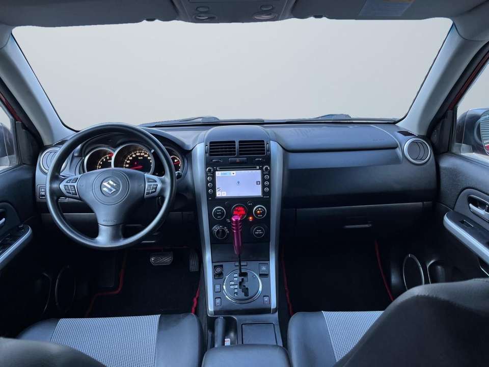 Suzuki Grand Vitara - Imagem 14