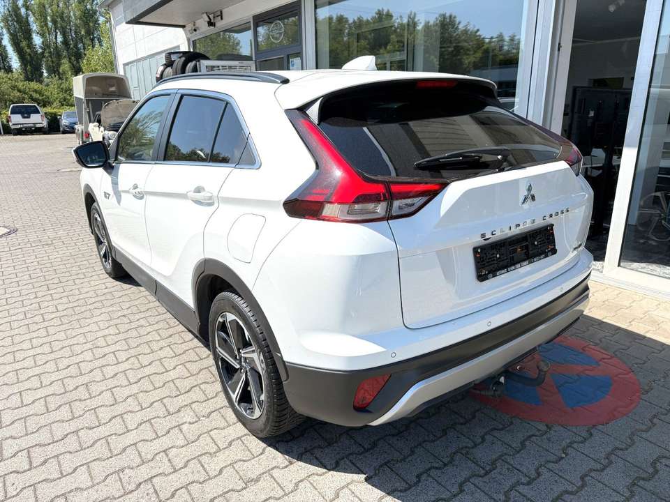 Mitsubishi Eclipse Cross - Imagem 5