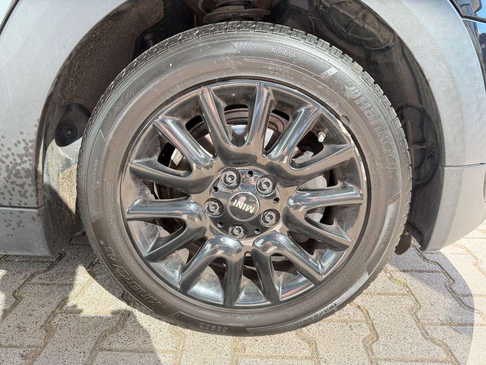 Car picture 9