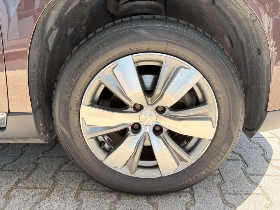 Peugeot 2008 - Imagem 10