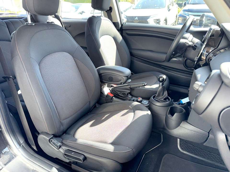 Car picture 14