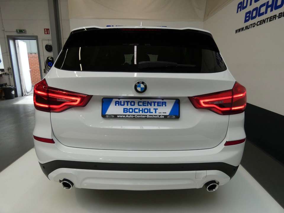 BMW X3 - Imagem 2