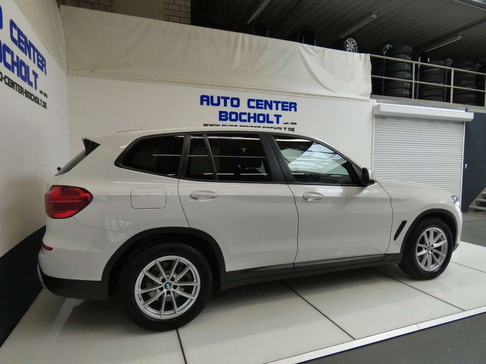 BMW X3 - Imagem 8