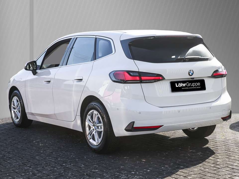 BMW 218 - Imagem 4