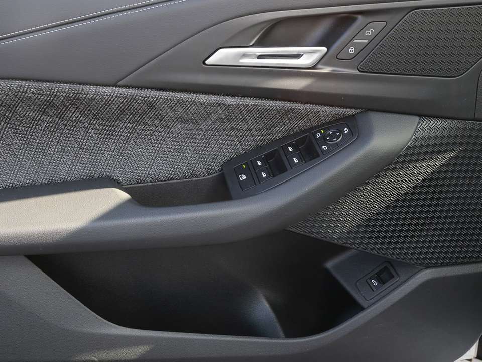 BMW 218 - Imagem 14