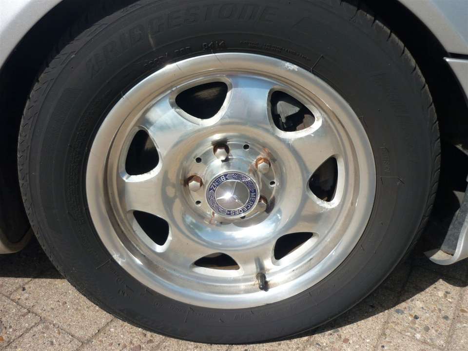 Car picture 9