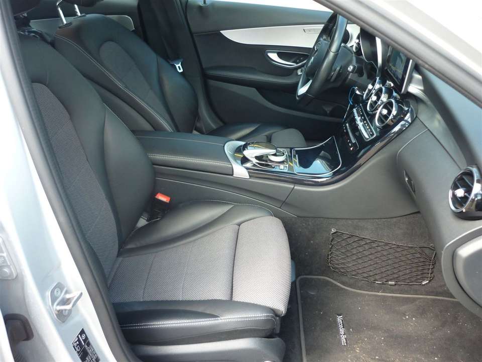 Car picture 11