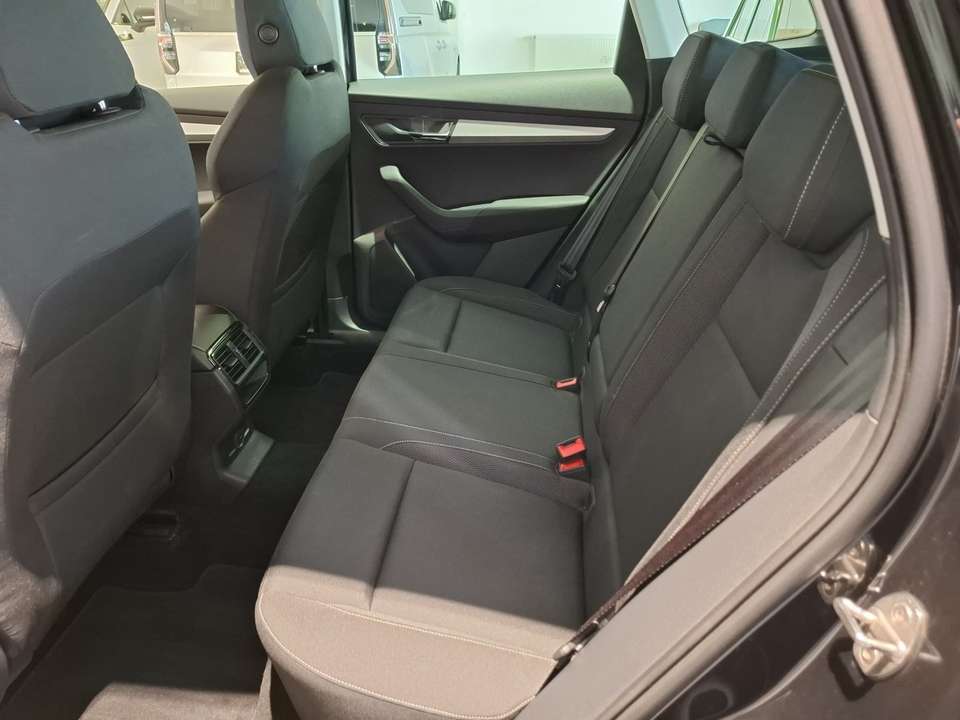 Car picture 9