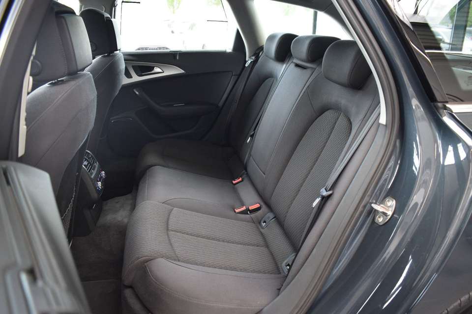 Car picture 11