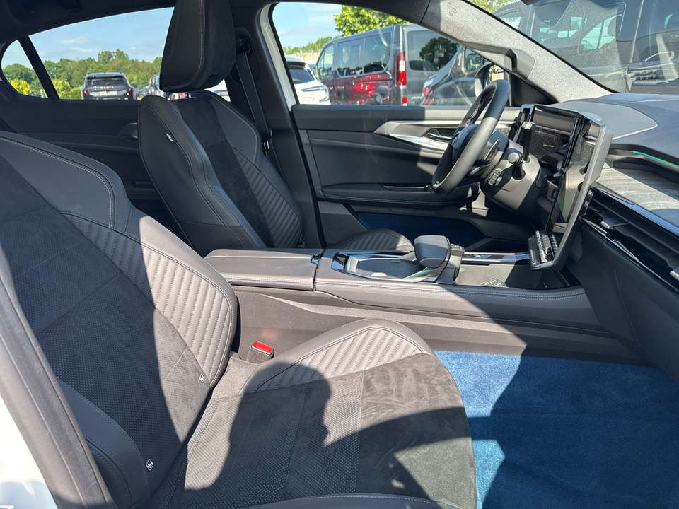 Car picture 9
