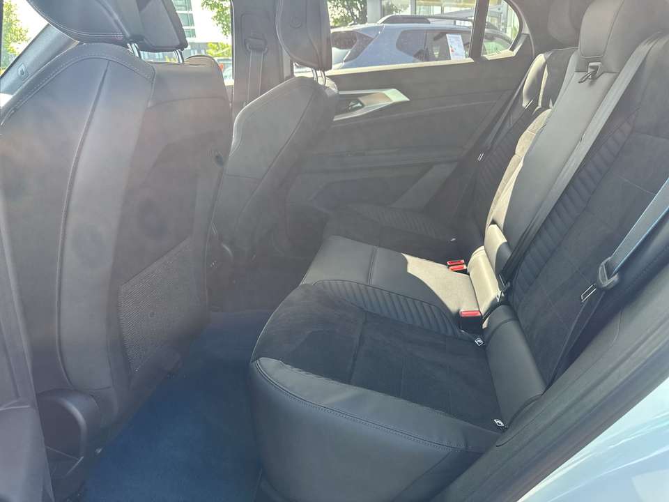 Car picture 10