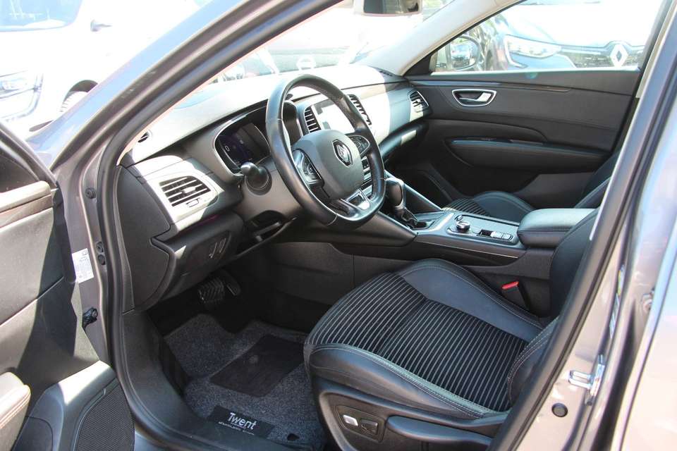 Car picture 11