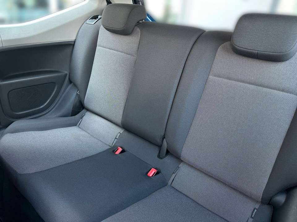 Car picture 9