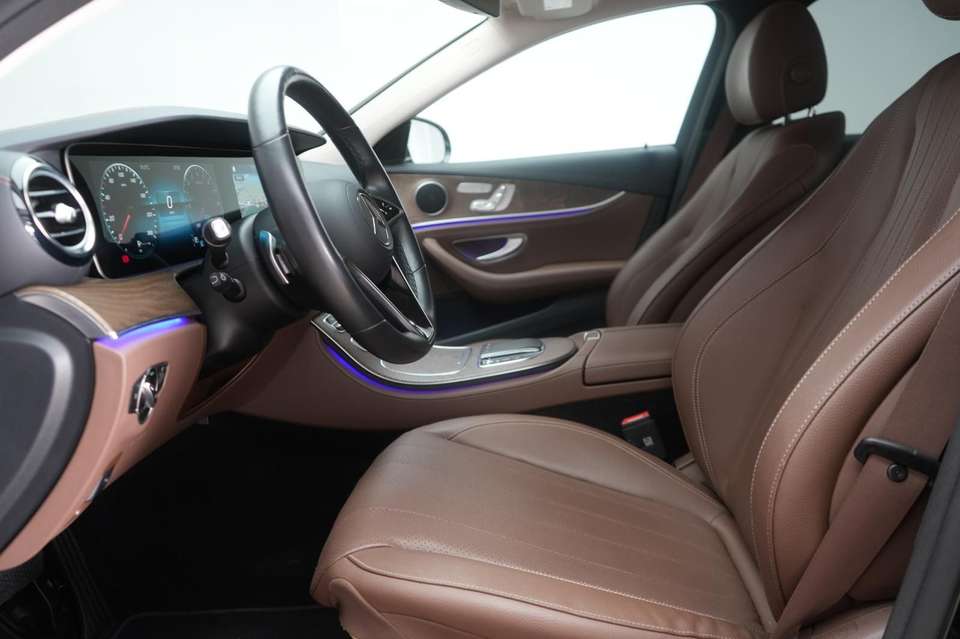 Car picture 9