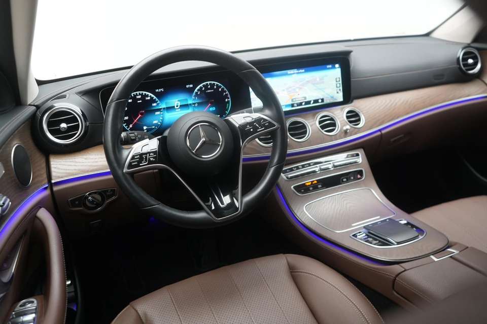Car picture 11