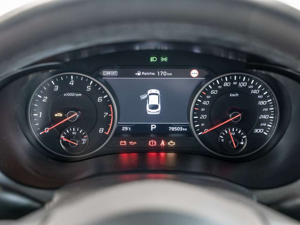 Car picture 11