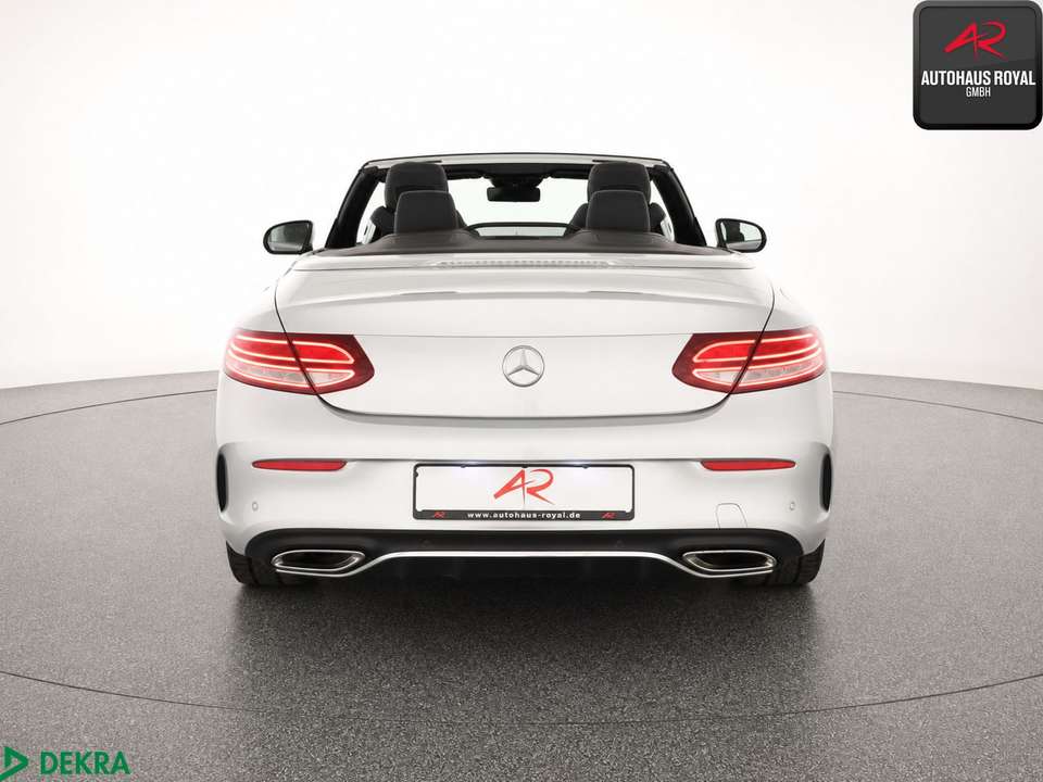 Mercedes-Benz C 200 - Imagem 6