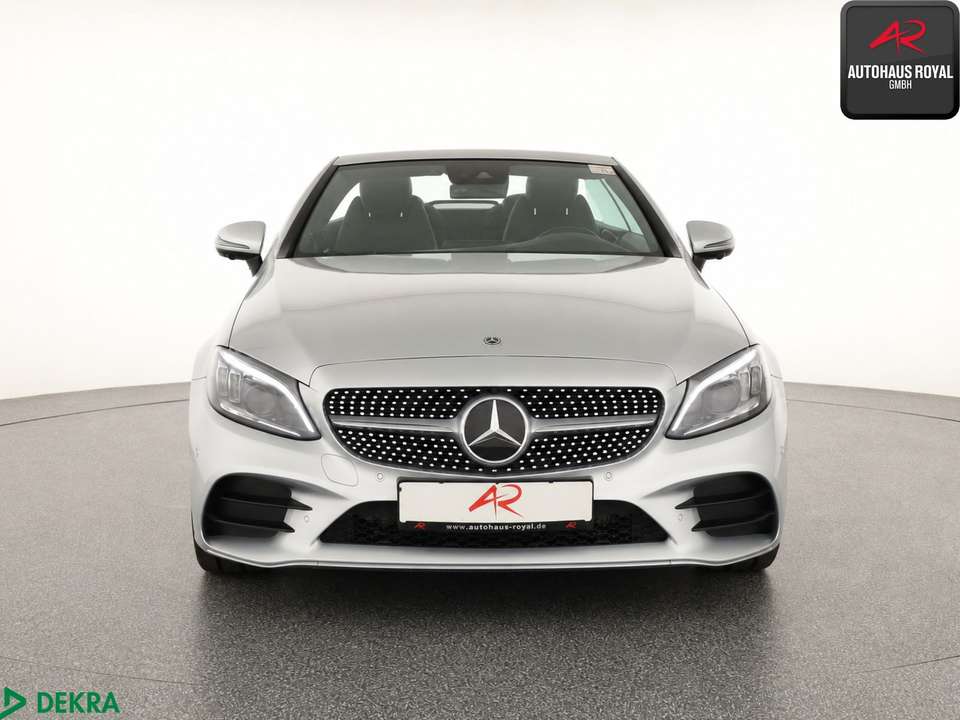 Mercedes-Benz C 200 - Imagem 10