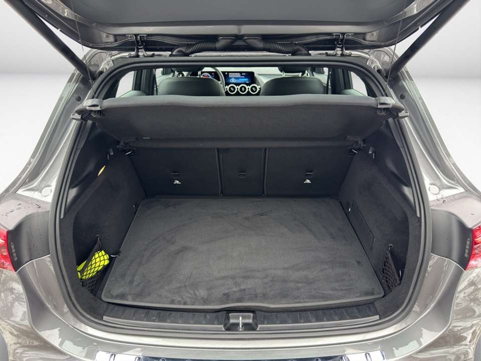 Mercedes-Benz GLA 200 - Imagem 10