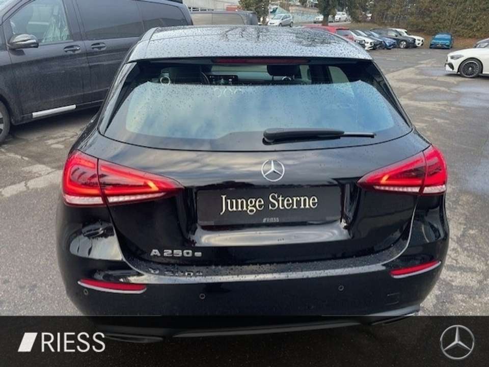 Car picture 5