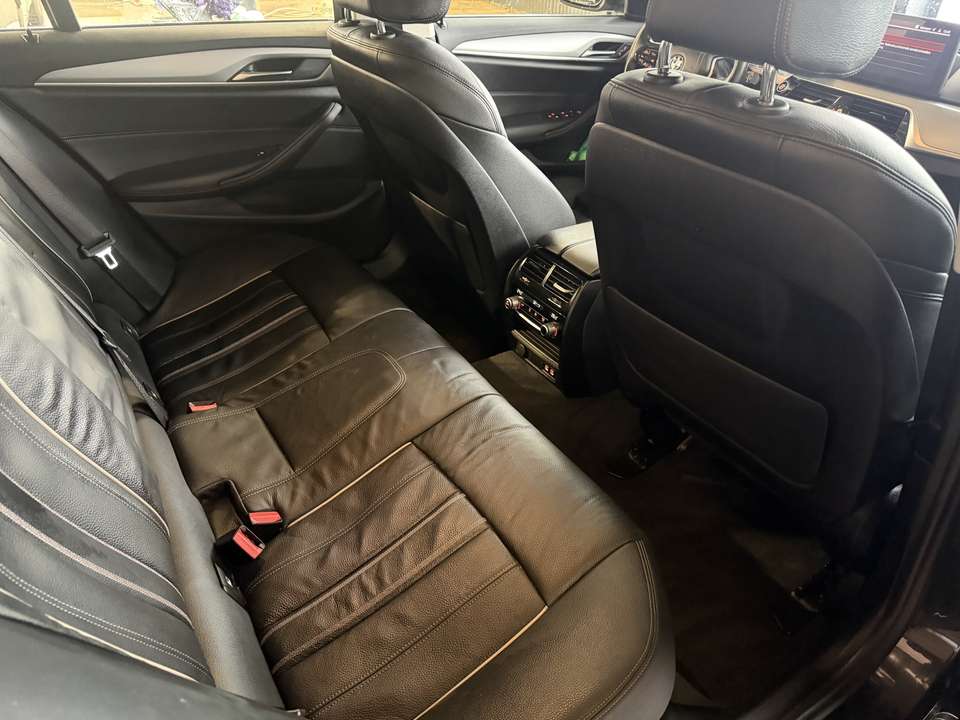 BMW 520 - Imagem 11