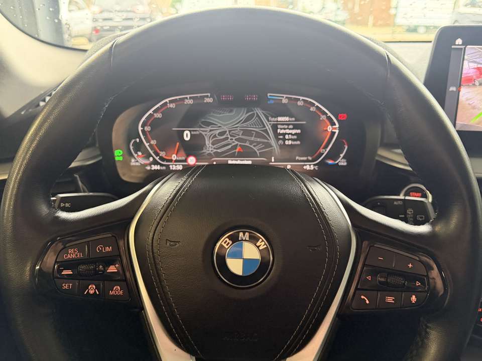 BMW 520 - Imagem 15