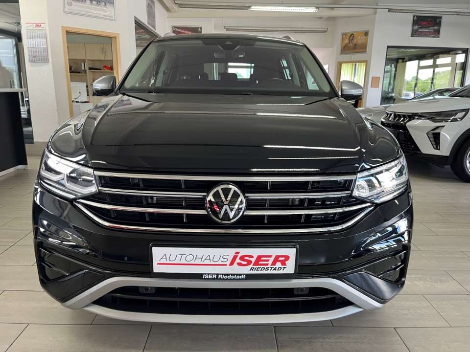 Volkswagen Tiguan Allspace - Imagem 3