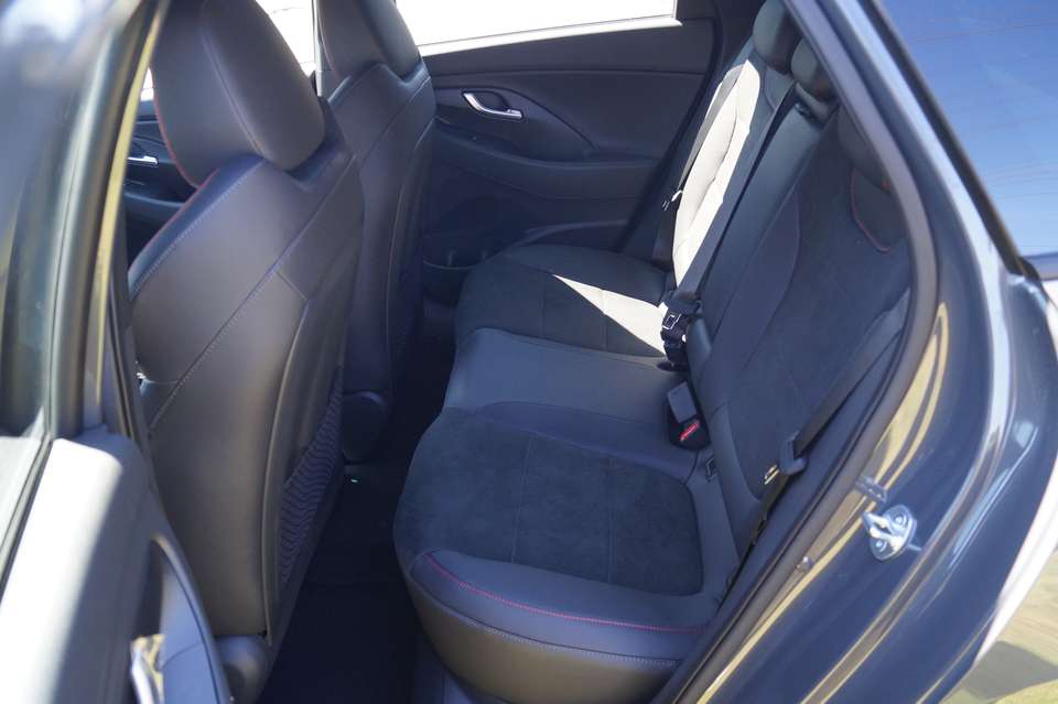 Car picture 12