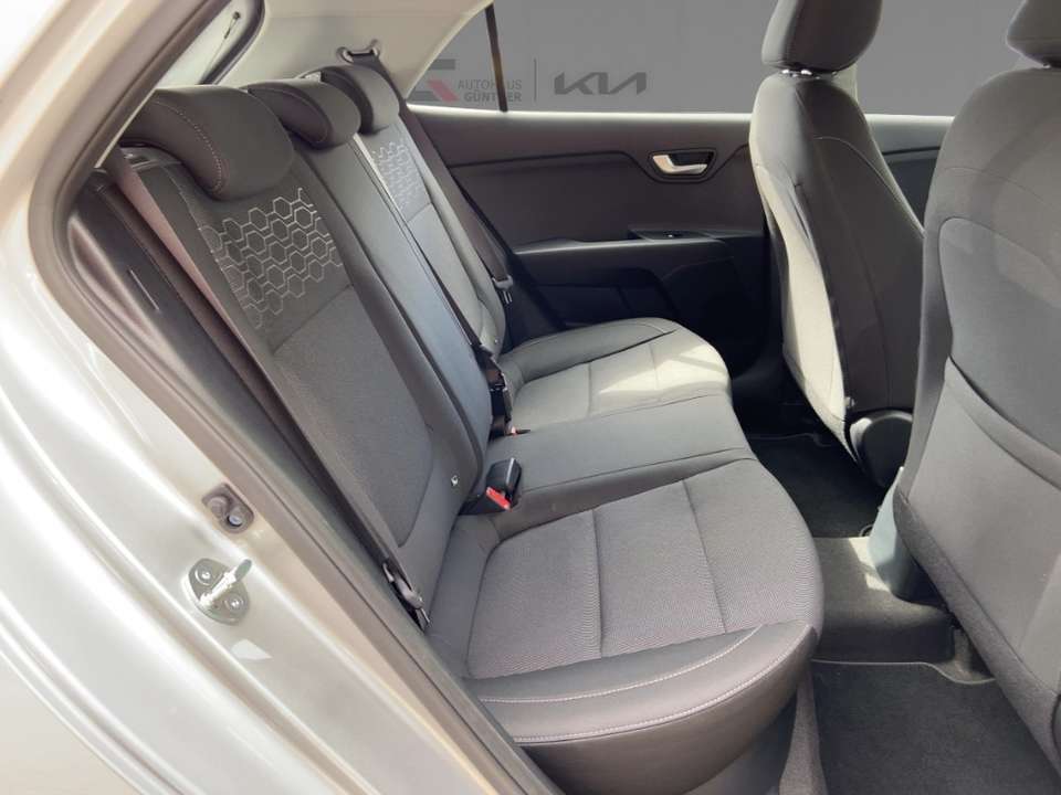 Kia Rio - Imagem 11